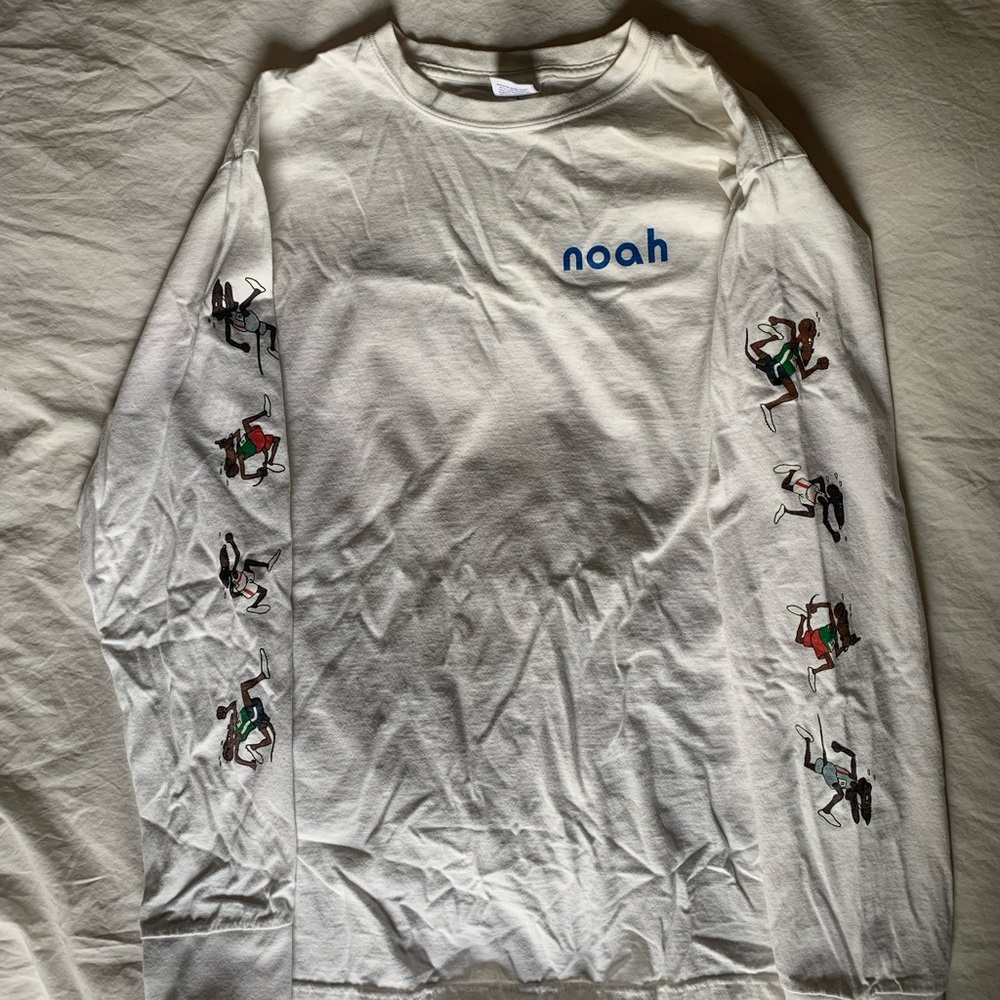 Noah long sleeve tee shirt